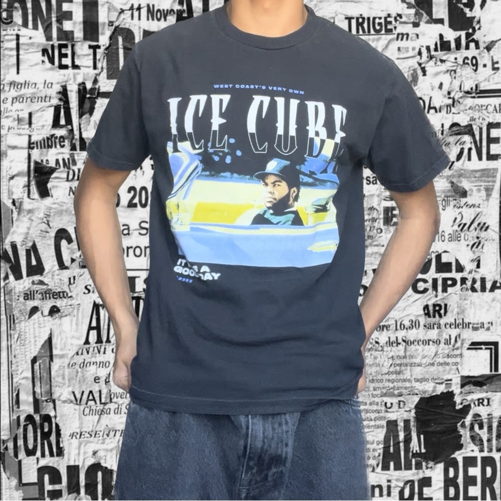 Skater Ice Cube Black Graphic Tshirt